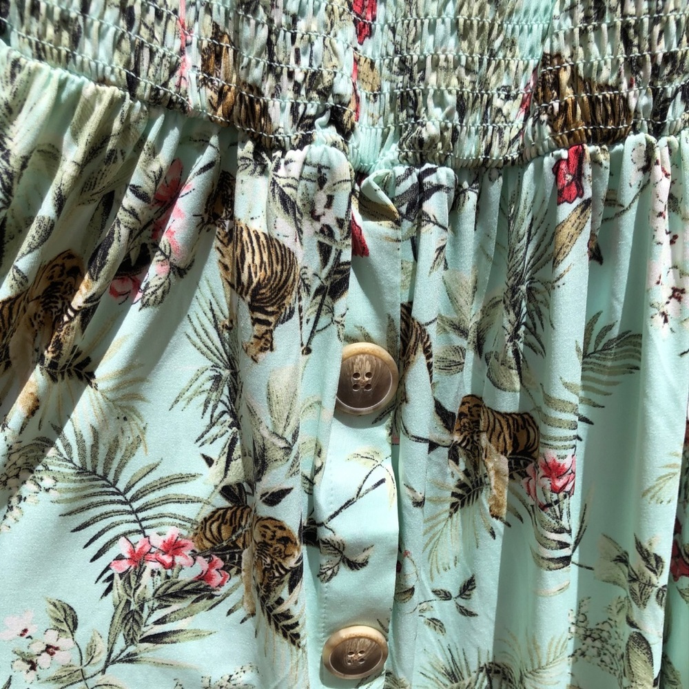 • Robert Louis Smocked Green Floral Peasant Dress, Med - Picture 5 of 8